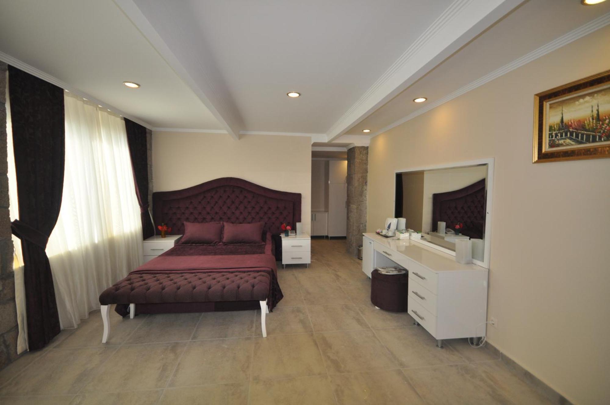 Assos Park Hotel エクステリア 写真