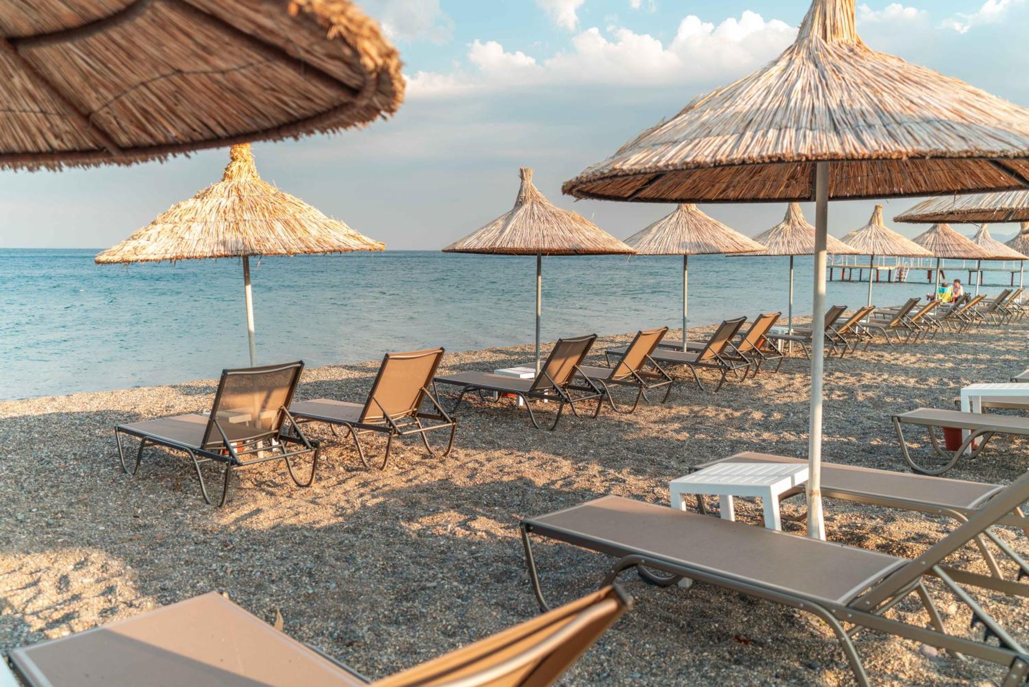 Assos Park Hotel エクステリア 写真