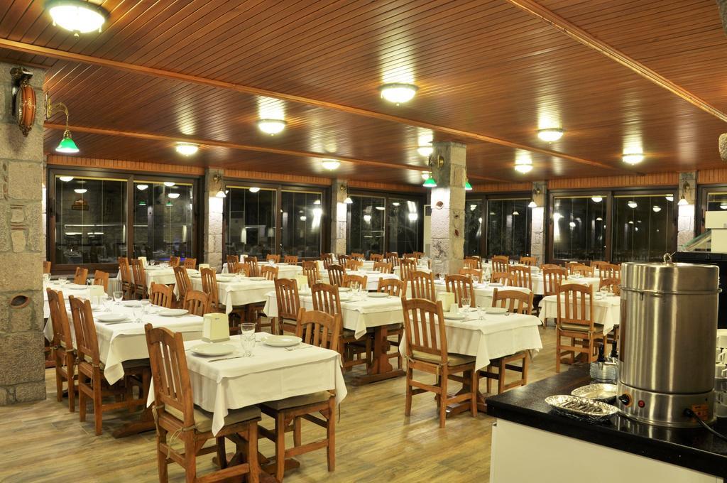Assos Park Hotel エクステリア 写真