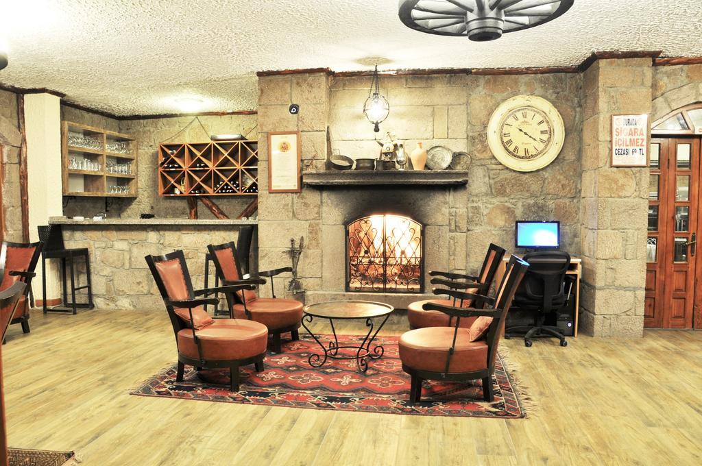 Assos Park Hotel エクステリア 写真